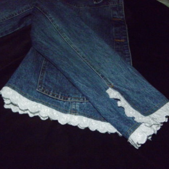 90's Dark Wash Corduroy and Tapestry Trimmed Jean Jacket by Lee main image 1
